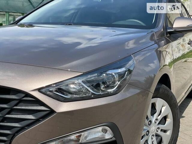 Хендай i30, объемом двигателя 1.5 л и пробегом 32 тыс. км за 17790 $, фото 9 на Automoto.ua