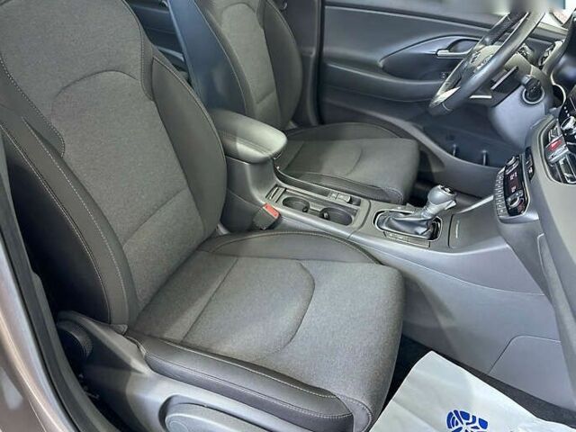 Хендай i30, объемом двигателя 1.6 л и пробегом 173 тыс. км за 16650 $, фото 8 на Automoto.ua