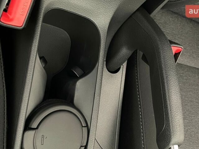 купить новое авто Хендай i30 2024 года от официального дилера Автоцентр AUTO.RIA Хендай фото