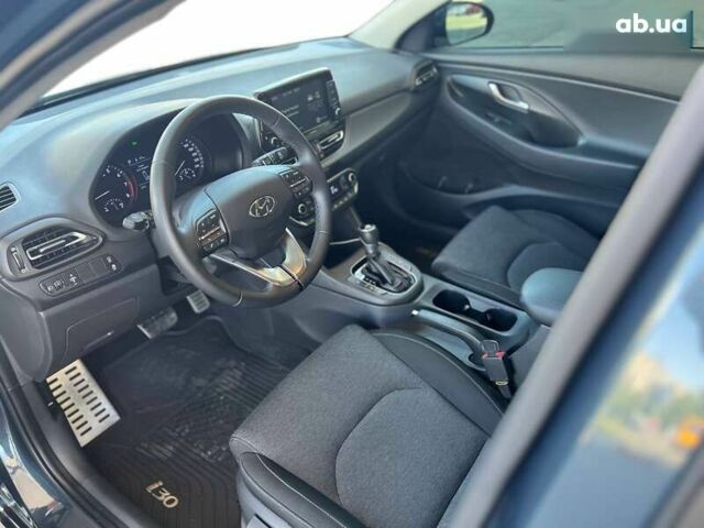 Хендай i30, объемом двигателя 1.5 л и пробегом 27 тыс. км за 19200 $, фото 16 на Automoto.ua