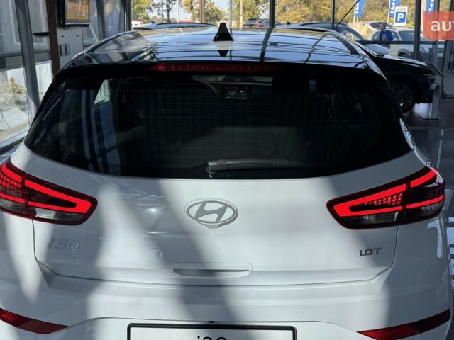 Хендай i30 2024 года купить новое авто Хендай i30 2024 года от официального дилера Автоцентр AUTO.RIA Хендай фото