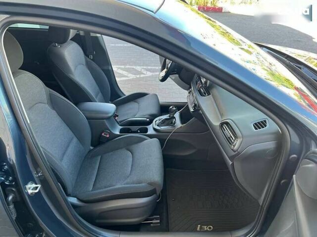 Хендай i30, объемом двигателя 1.5 л и пробегом 27 тыс. км за 19500 $, фото 21 на Automoto.ua