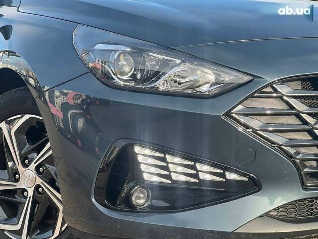 Хендай i30, объемом двигателя 1.5 л и пробегом 27 тыс. км за 19200 $, фото 6 на Automoto.ua