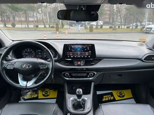 Хендай i30, объемом двигателя 1 л и пробегом 47 тыс. км за 13600 $, фото 15 на Automoto.ua