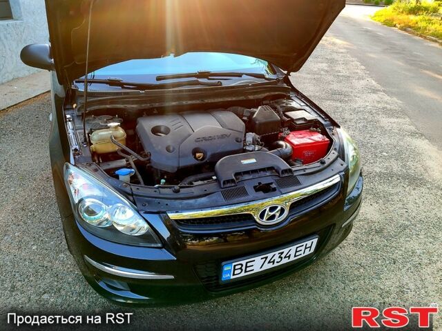 Хендай i30, объемом двигателя 1.6 л и пробегом 200 тыс. км за 5500 $, фото 11 на Automoto.ua