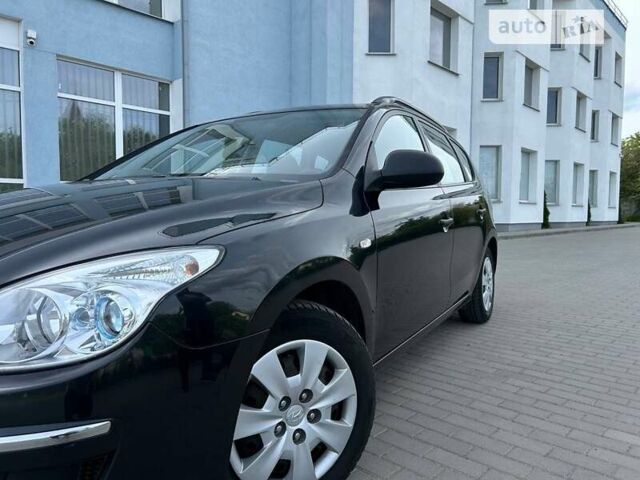 Хендай i30, об'ємом двигуна 1.58 л та пробігом 229 тис. км за 5900 $, фото 7 на Automoto.ua