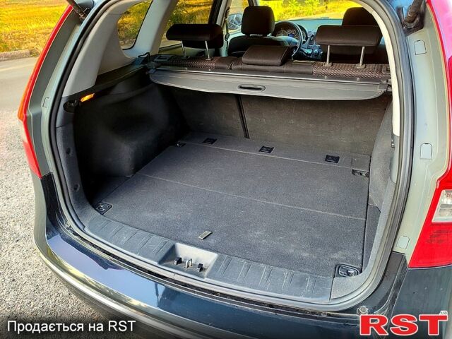 Хендай i30, объемом двигателя 1.6 л и пробегом 200 тыс. км за 5500 $, фото 8 на Automoto.ua