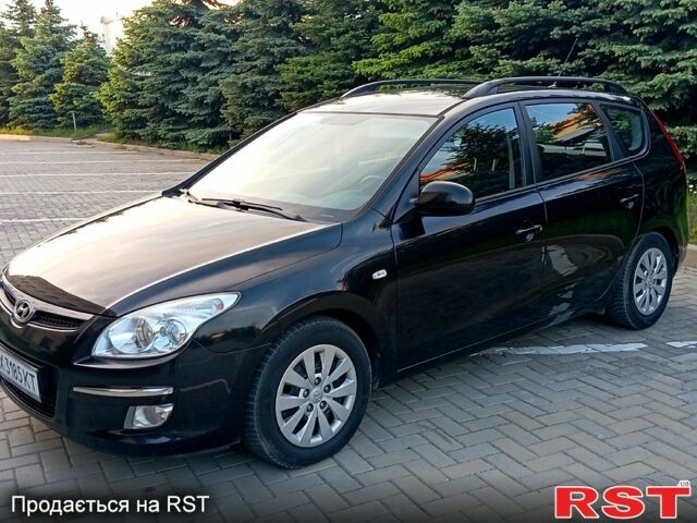 Хендай i30, об'ємом двигуна 1.6 л та пробігом 218 тис. км за 5450 $, фото 12 на Automoto.ua