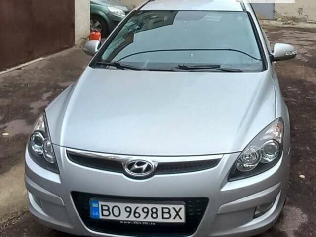 Хендай i30, объемом двигателя 1.58 л и пробегом 280 тыс. км за 6000 $, фото 3 на Automoto.ua