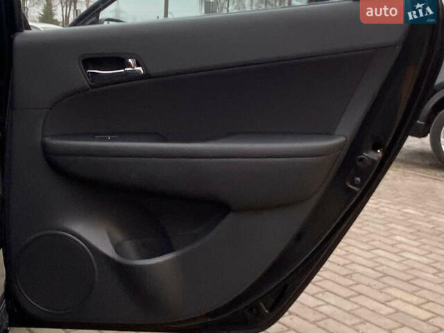 Хендай i30, объемом двигателя 1.6 л и пробегом 180 тыс. км за 6999 $, фото 24 на Automoto.ua