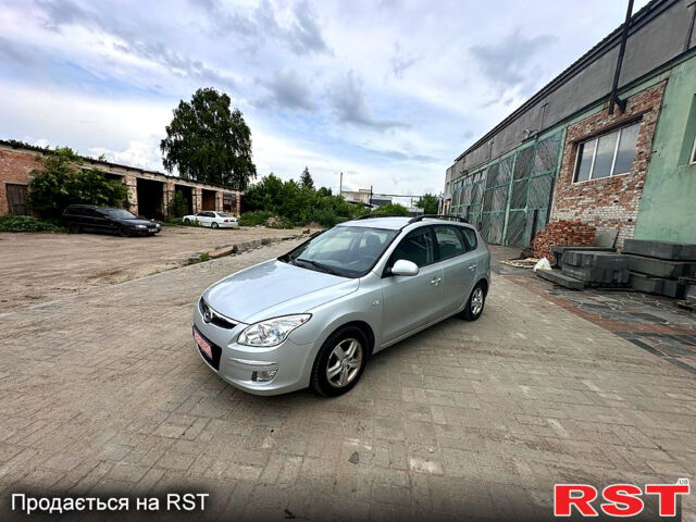 Хендай i30, объемом двигателя 1.6 л и пробегом 192 тыс. км за 6150 $, фото 10 на Automoto.ua