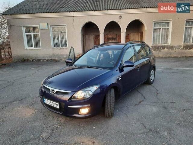 Хендай i30, объемом двигателя 1.6 л и пробегом 300 тыс. км за 6300 $, фото 3 на Automoto.ua