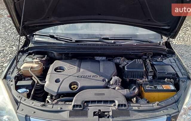Хендай i30, объемом двигателя 1.58 л и пробегом 275 тыс. км за 5599 $, фото 8 на Automoto.ua