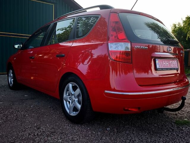 Хендай i30, об'ємом двигуна 1.6 л та пробігом 161 тис. км за 6900 $, фото 3 на Automoto.ua