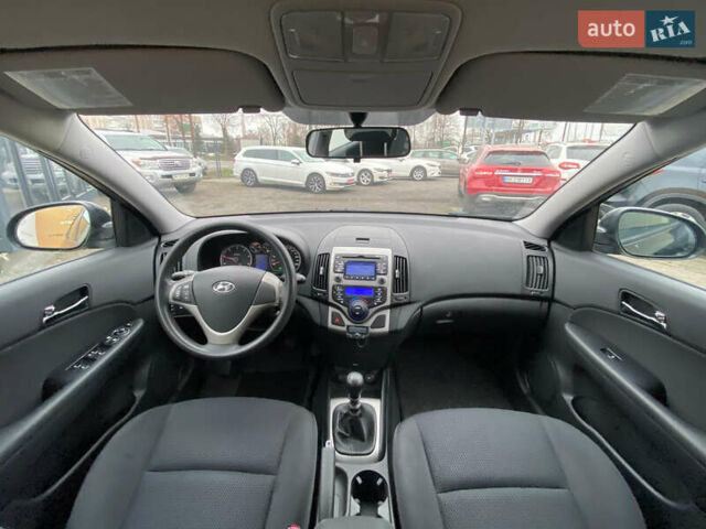 Хендай i30, объемом двигателя 1.6 л и пробегом 180 тыс. км за 6999 $, фото 10 на Automoto.ua