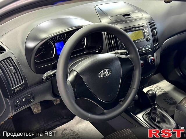 Хендай i30, объемом двигателя 16 л и пробегом 155 тыс. км за 6799 $, фото 6 на Automoto.ua