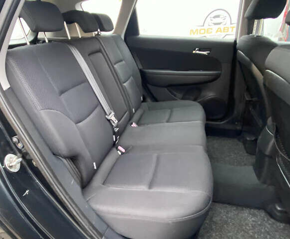 Хендай i30, объемом двигателя 1.6 л и пробегом 180 тыс. км за 6999 $, фото 19 на Automoto.ua