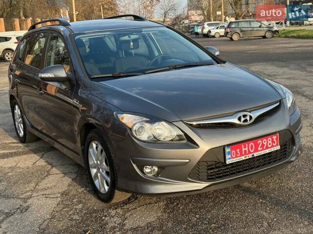 Хендай i30, объемом двигателя 1.4 л и пробегом 189 тыс. км за 7500 $, фото 5 на Automoto.ua
