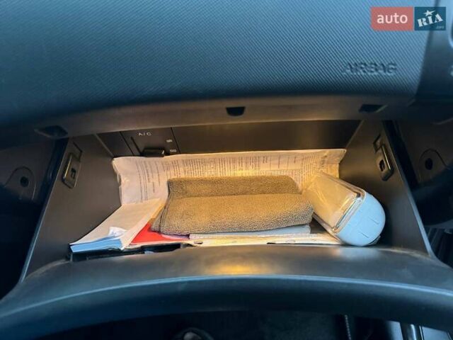 Хендай i30, объемом двигателя 1.6 л и пробегом 247 тыс. км за 6500 $, фото 47 на Automoto.ua