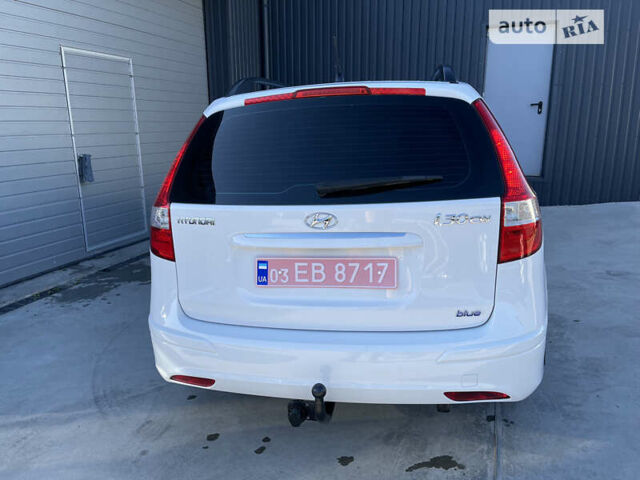 Хендай i30, объемом двигателя 1.4 л и пробегом 188 тыс. км за 6700 $, фото 14 на Automoto.ua