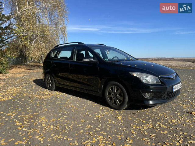 Хендай i30, объемом двигателя 1.6 л и пробегом 241 тыс. км за 7100 $, фото 3 на Automoto.ua