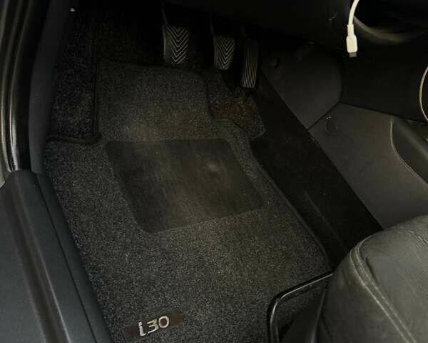 Хендай i30, объемом двигателя 1.6 л и пробегом 247 тыс. км за 6500 $, фото 37 на Automoto.ua