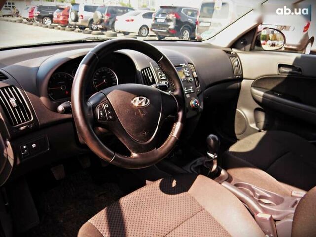 Хендай i30, объемом двигателя 0 л и пробегом 188 тыс. км за 6300 $, фото 5 на Automoto.ua