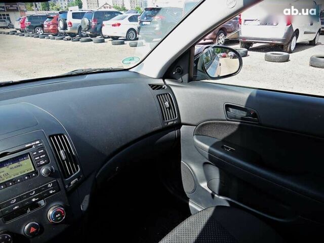 Хендай i30, объемом двигателя 0 л и пробегом 188 тыс. км за 6300 $, фото 12 на Automoto.ua