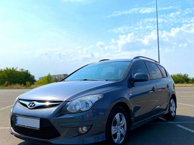 Хендай i30, об'ємом двигуна 16 л та пробігом 170 тис. км за 6500 $, фото 2 на Automoto.ua