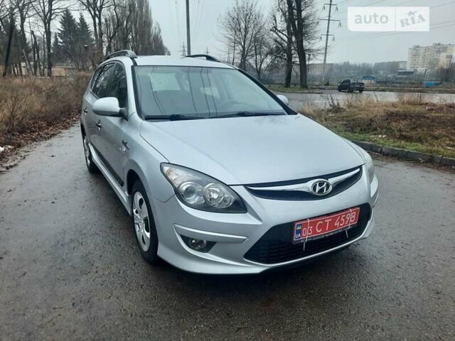 Хендай i30, об'ємом двигуна 1.4 л та пробігом 191 тис. км за 7300 $, фото 109 на Automoto.ua