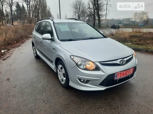 Хендай i30, объемом двигателя 1.4 л и пробегом 191 тыс. км за 7300 $, фото 2 на Automoto.ua