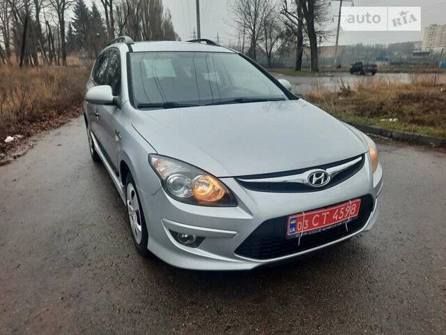 Хендай i30, об'ємом двигуна 1.4 л та пробігом 191 тис. км за 7300 $, фото 1 на Automoto.ua