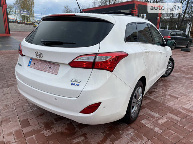 Хендай i30, об'ємом двигуна 1.6 л та пробігом 225 тис. км за 9200 $, фото 38 на Automoto.ua