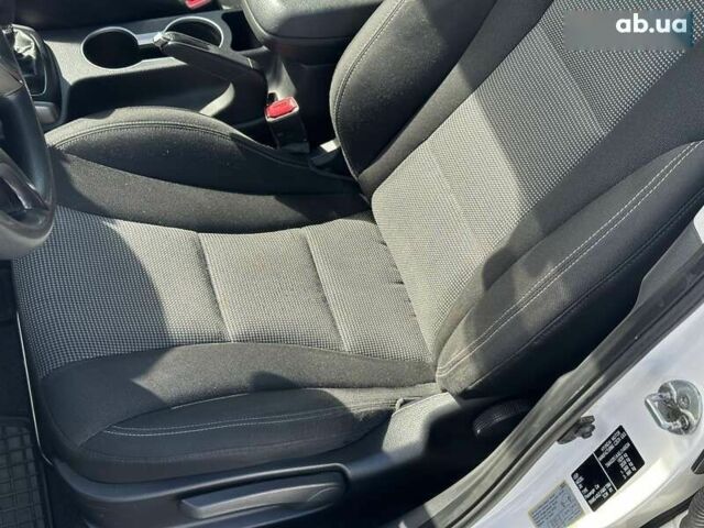 Хендай i30, объемом двигателя 0 л и пробегом 198 тыс. км за 8490 $, фото 12 на Automoto.ua