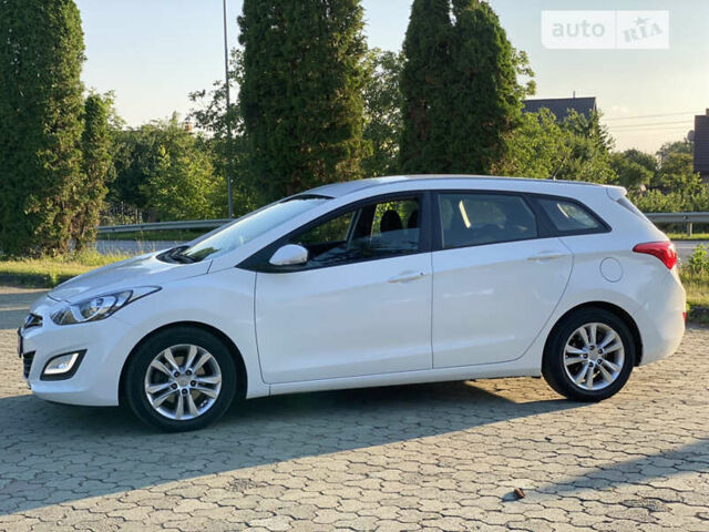 Хендай i30, объемом двигателя 1.6 л и пробегом 233 тыс. км за 9500 $, фото 12 на Automoto.ua