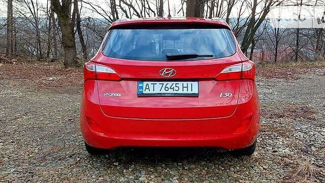 Хендай i30, об'ємом двигуна 1.6 л та пробігом 295 тис. км за 7700 $, фото 4 на Automoto.ua