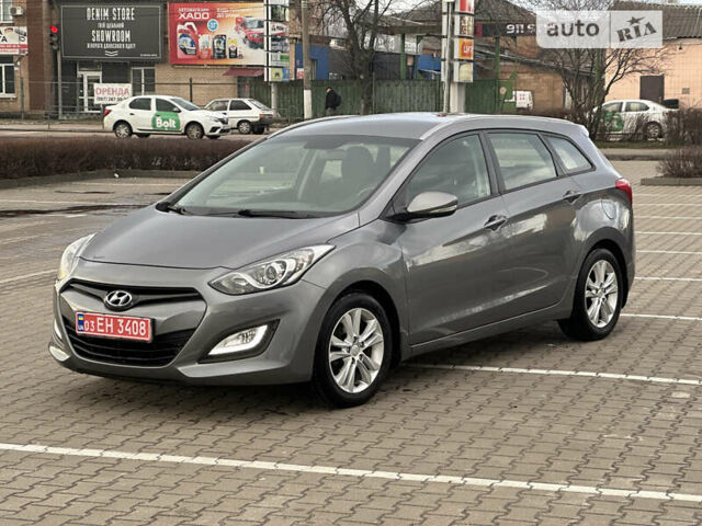 Хендай i30, объемом двигателя 1.6 л и пробегом 200 тыс. км за 8950 $, фото 14 на Automoto.ua