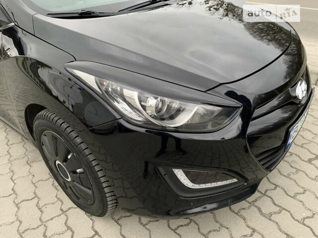 Хендай i30, об'ємом двигуна 1.58 л та пробігом 272 тис. км за 10350 $, фото 12 на Automoto.ua