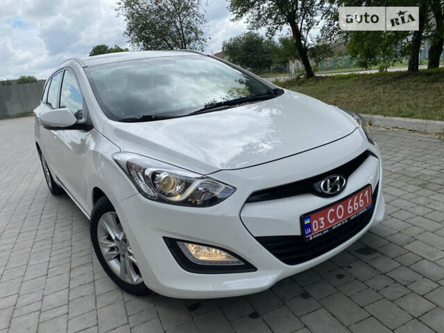 Хендай i30, объемом двигателя 1.6 л и пробегом 233 тыс. км за 9500 $, фото 12 на Automoto.ua