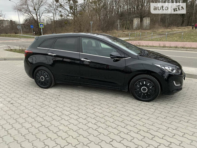 Хендай i30, об'ємом двигуна 1.58 л та пробігом 272 тис. км за 10350 $, фото 7 на Automoto.ua