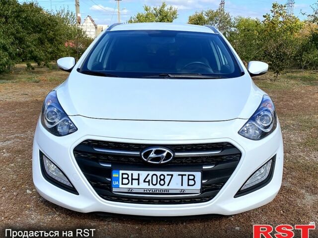 Хендай i30, объемом двигателя 1.6 л и пробегом 195 тыс. км за 10500 $, фото 1 на Automoto.ua