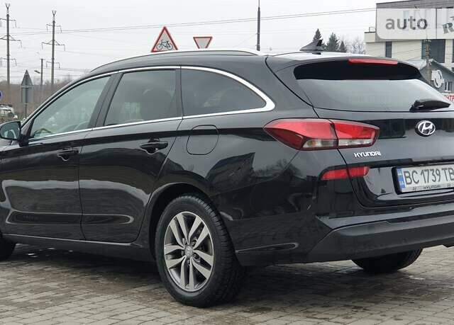 Хендай i30, объемом двигателя 1.58 л и пробегом 125 тыс. км за 17900 $, фото 8 на Automoto.ua