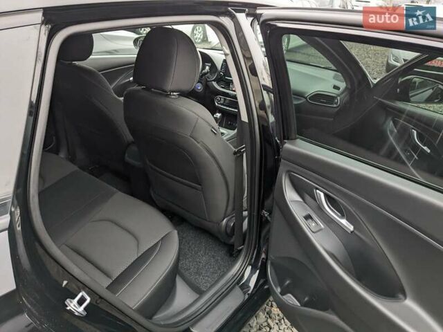 Хендай i30, объемом двигателя 1.58 л и пробегом 231 тыс. км за 11750 $, фото 26 на Automoto.ua