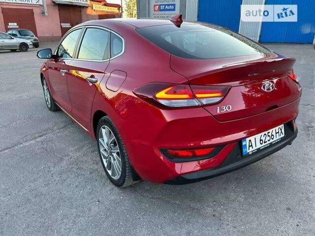 Хендай i30, об'ємом двигуна 1.35 л та пробігом 106 тис. км за 15800 $, фото 5 на Automoto.ua