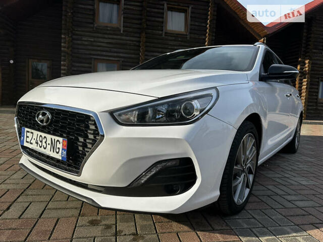 Хендай i30, объемом двигателя 1.59 л и пробегом 180 тыс. км за 13600 $, фото 10 на Automoto.ua