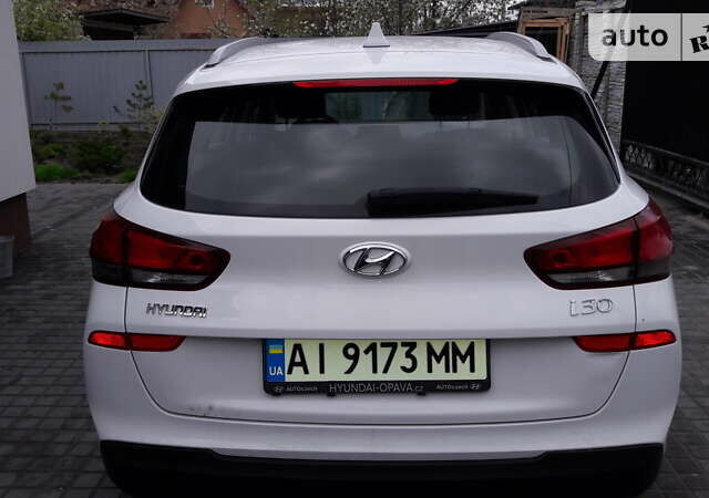 Хендай i30, объемом двигателя 1.5 л и пробегом 120 тыс. км за 11500 $, фото 7 на Automoto.ua