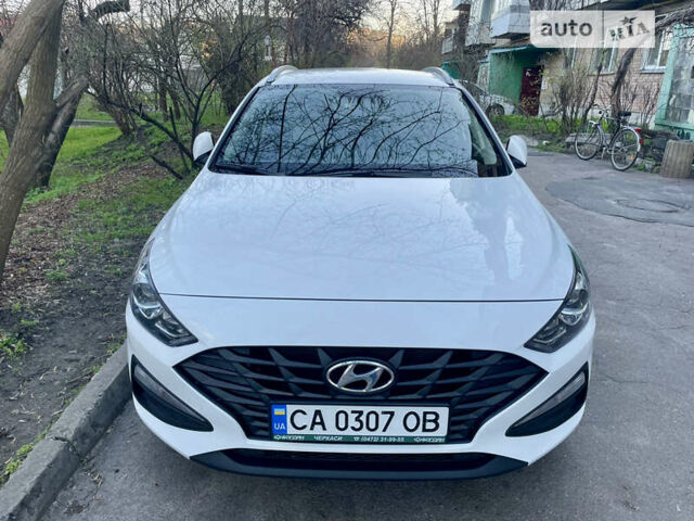 Хендай i30, объемом двигателя 1.5 л и пробегом 67 тыс. км за 17100 $, фото 3 на Automoto.ua