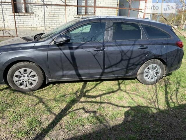 Хендай i30, об'ємом двигуна 1.5 л та пробігом 41 тис. км за 17500 $, фото 3 на Automoto.ua