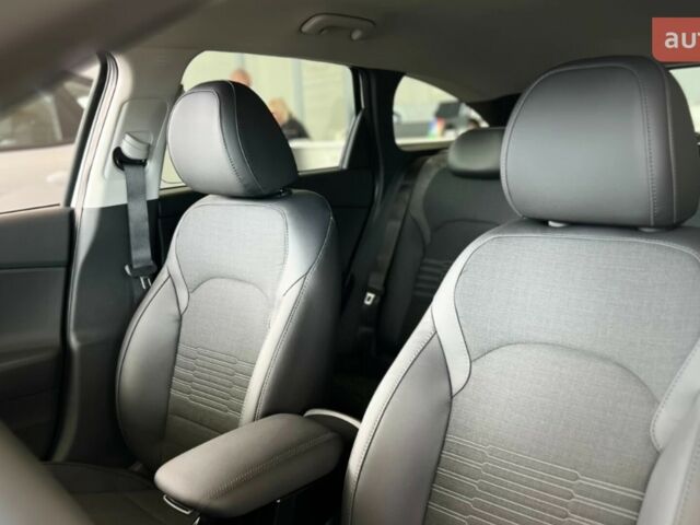 Хендай i30, объемом двигателя 1 л и пробегом 0 тыс. км за 21780 $, фото 13 на Automoto.ua