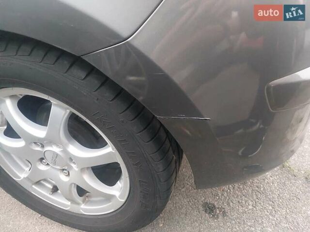 Серый Хендай i30, объемом двигателя 1.59 л и пробегом 185 тыс. км за 5900 $, фото 25 на Automoto.ua